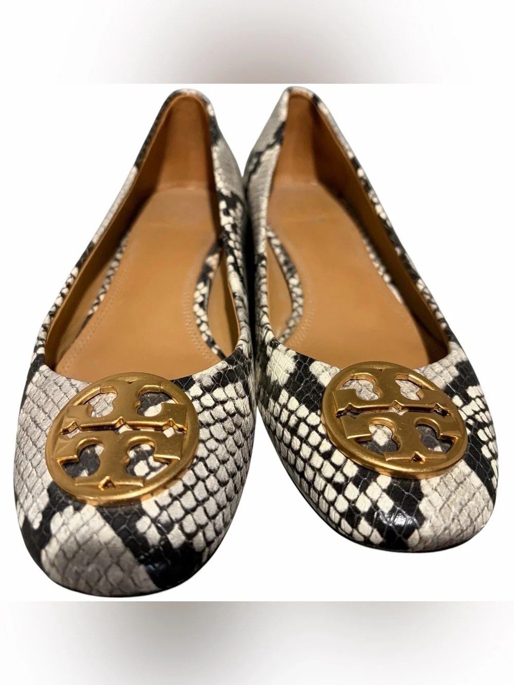 Tory Burch Chelsea Round-Toe‎ Snakeskin-Embossed Leather Pumps.